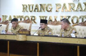 Berikan Pengarahan ke Pejabat, Prima Salam: Hibahkan Diri Kita untuk Melayani Masyarakat Palembang