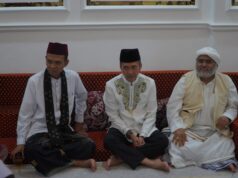 Hadir dalam Silahturahmi BPD HIPMI Sumsel, Ratu Dewa dan Prima Salam Sholat Isya dan Tarawih Bersama UAS