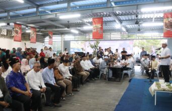 Gubernur Herman Deru dan Wagub Cik Uang Doakan Rumah Makan Seafood Demang Membawa Berkah