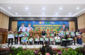 Puluhan Kelompok Tani Dapat Bibit, Pupuk Hingga Laptop