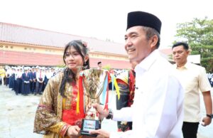 Ratu Dewa Beri Penghargaan atas Prestasi Nasional dan Internasional MB Cakrawala Spensa
