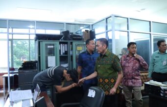 Sidak MPP Jakabaring, Ratu Dewa Percepat Reformasi Pelayanan dan Regrouping OPD