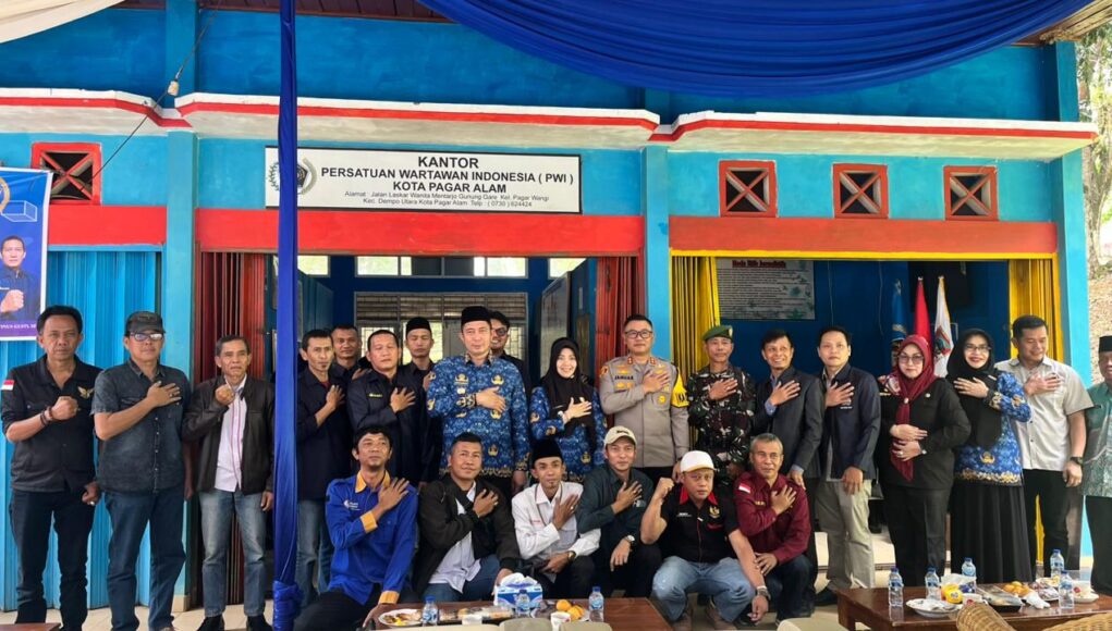 Sinergi Pers & Pemerintah: Wali Kota Ludi Oliansyah Gaungkan Transparansi di Peringatan HPN & HUT ke-80 PWI Pagar Alam