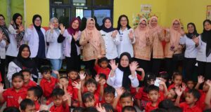 Cegah Gigi Berlubang, DWP Palembang Edukasi Kesehatan Gigi