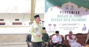 Safari Jumat, Ratu Dewa Resmikan Masjid Al-Fatah Baznas di Talang Kelapa