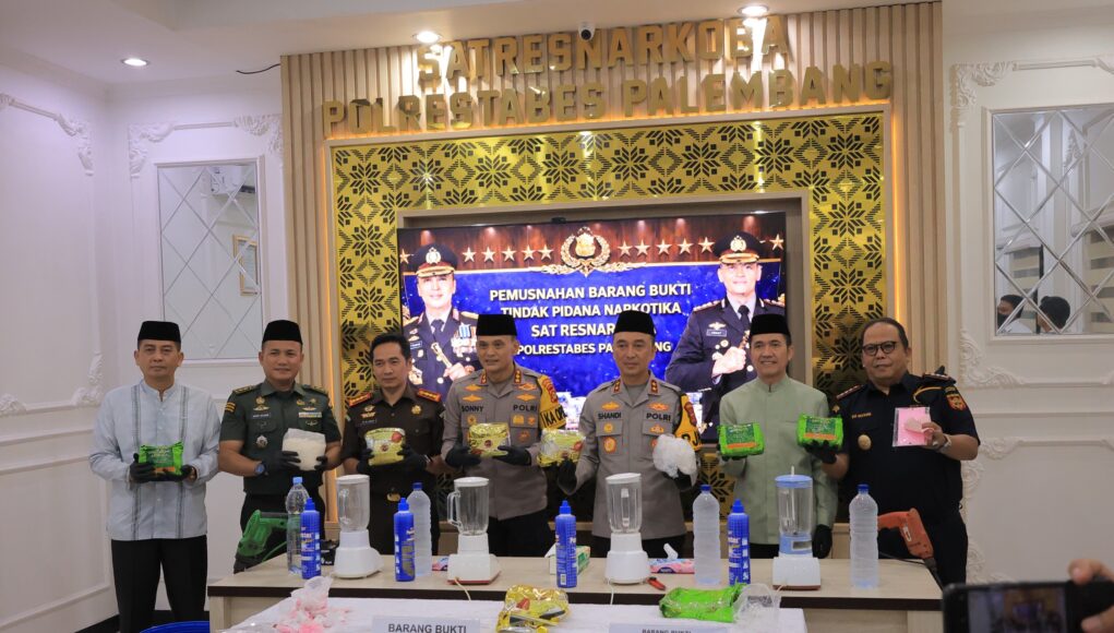 Musnakan Barang Bukti Narkoba: Selamatkan 66 Ribu Jiwa, Ratu Dewa Apresiasi Kinerja Sat Resnarkoba Polrestabes Palembang
