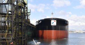 Kemlu: Iran Beri Lampu Hijau untuk Kapal Tanker Pertamina yang Tertahan di Selat Hormuz