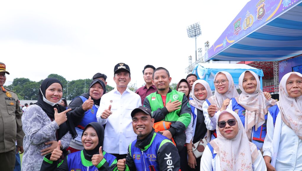 Kapolri Hadiri Apel Kamtibmas Ojol dan Buruh, Wali Kota Palembang Sampaikan Pesan Penting Jelang Lebaran