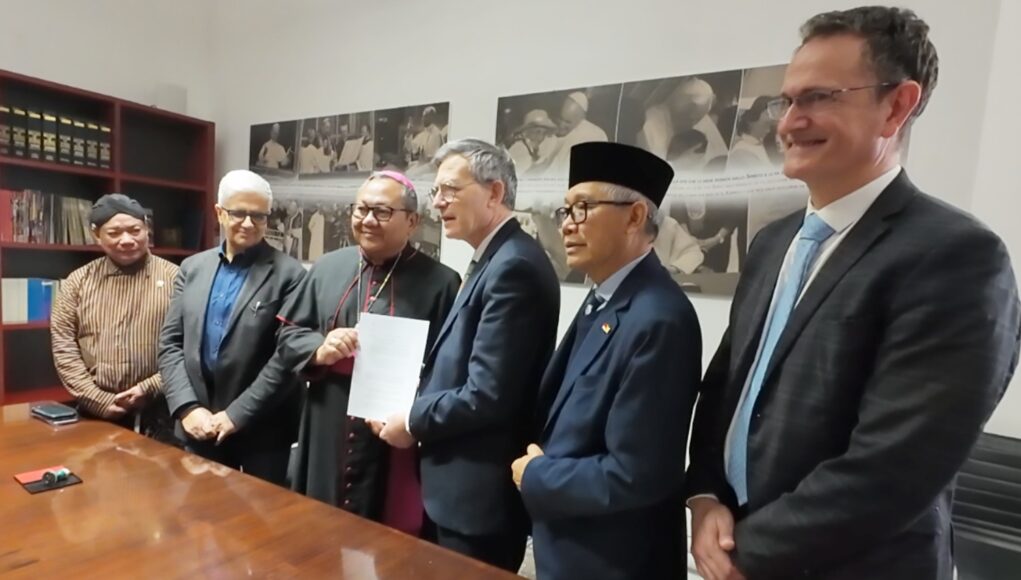 Vatikan Resmi Gunakan Bahasa Indonesia, Perkuat Jembatan Komunikasi Umat Katolik