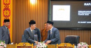 Rapat Paripurna DPRD Palembang: Fraksi-Fraksi Bongkar Catatan Kritis, Ratu Dewa Siap Tindaklanjuti!