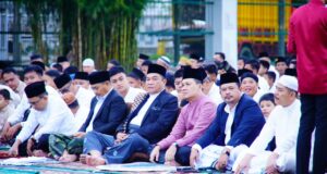 Bupati H. M. Toha Tohet Sampaikan Selamat Idul Fitri, Ajak Masyarakat Pererat Silaturahmi