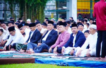 Bupati H. M. Toha Tohet Sampaikan Selamat Idul Fitri, Ajak Masyarakat Pererat Silaturahmi