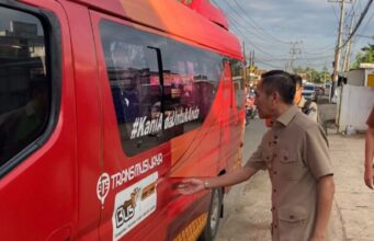 Wali Kota Tinggalkan Mobil Dinas, ASN Wajib Naik Angkot