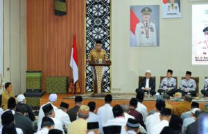 Sekda Palembang Pimpin Pelepasan Jemaah Haji PGRI, Doakan Jadi Haji Mabrur