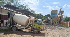 Batching Plant di Tengah Pemukiman: Debu, Bising, dan Protes Warga PALI Meledak
