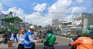 Aksi Simpatik Tirta Musi,. Permintaan Maaf Manis di Tengah Jalan Kota