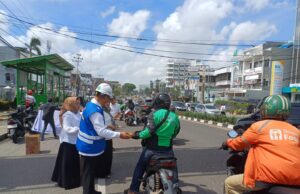 Aksi Simpatik Tirta Musi,. Permintaan Maaf Manis di Tengah Jalan Kota