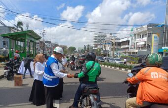 Aksi Simpatik Tirta Musi,. Permintaan Maaf Manis di Tengah Jalan Kota