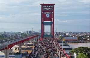 Tak Hanya Warga Palembang, Wisatawan Antusias Coba Car Free Day,Ratu Dewa Rencanakan Jadi Agenda Mingguan