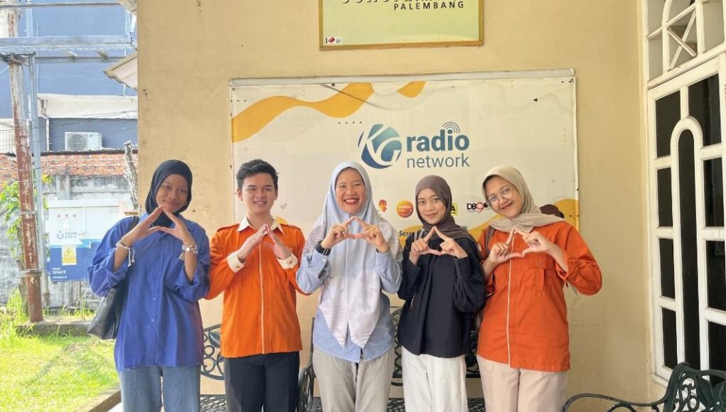 Event “Gema Suara Nusantara” Hadir di Sonora FM, Mahasiswa Ilmu Komunikasi UIN Raden Fatah Ajak Anak Muda Lestarikan Lagu Daerah