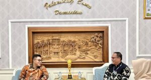Pemkot Palembang dan Radar Kolaborasi, Gelar Kegiatan Puisi Pemimpin, Memuliakan Kota Tercinta