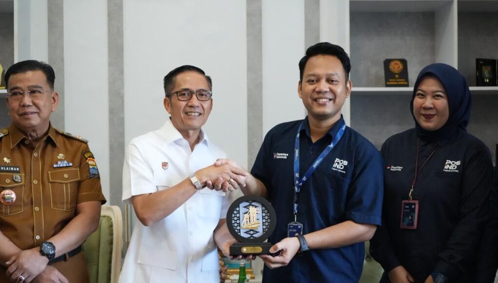 Ratu Dewa Dukung Peluncuran Perangko 4 Bangunan Bersejarah Palembang