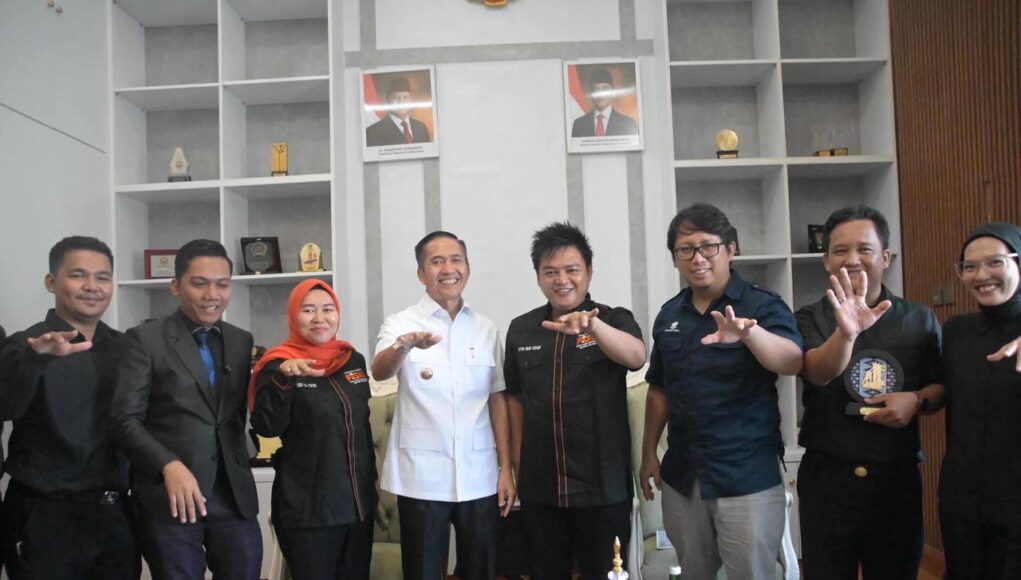 Ratu Dewa Dorong Seniman Komedi Melek Hukum dan Bijak Bermedsos