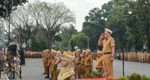 Pimpin Apel Gabungan ASN, Asisten III Akhmad Bastari Tekankan Disiplin dan Optimalisasi Pelayanan Publik