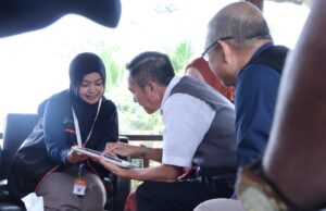 “Paket Komplit “SE 2026 dilaunching, Wali Kota Palembang Ratu Dewa jadi orang pertama didata BPS Palembang
