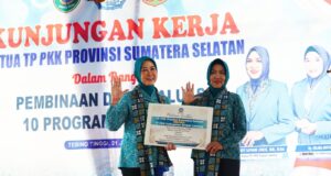 Ketua TP PKK Sumsel Feby Herman Deru Evaluasi 10 Program Pokok PKK di Empat Lawang, Tekankan Pentingnya IVA Test dan Literasi Digital