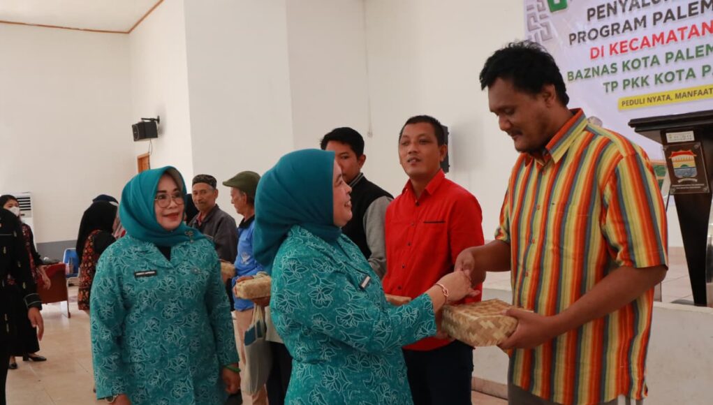 Pemkot dan BAZNAS Salurkan 200 Paket Gizi Protein Hewani di Sukarami