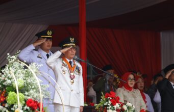 Ratu Dewa Inspektur Upacara HUT ke-81 RI di JSC, Dorong Kerja Nyata untuk Palembang
