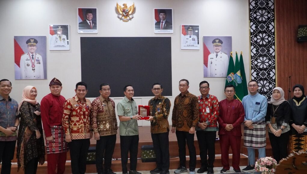Kejar target 97%, KemenPKP desak Palembang kebut bedah 1.735 rumah kumuh, dana masuk rekening Oktober 2026