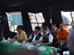 Darurat asap Palembang Ispu Tembus 302 Status Berbahaya, Menko Polkam Turun Gunung ke Posko Karhutla