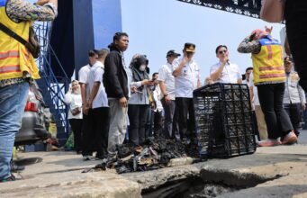 Antisipasi Banjir, Pejabat Pemkot Palembang Tinjau Saluran Air di Jalan Protokol