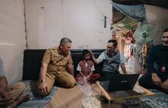 Dari Taman Kota, Ruang Aman Asap, Hingga Bagikan Ribuan Laptop untuk Siswa Miskin