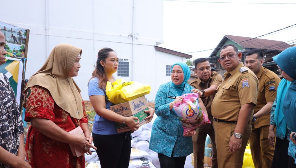 Terbakar Ludes , 25 KK di Lorong Sabar Kehilangan Rumah, Pemkot Palembang Turun Tangan