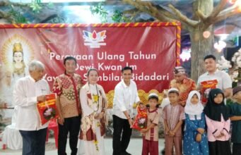 Rayakan HUT ke-22, Yayasan Sembilan Bidadari Palembang Berbagi Kasih dengan Anak Yatim