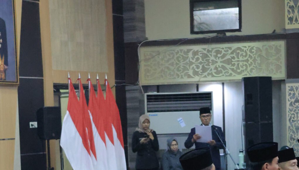 Wali Kota Ratu Dewa Ikuti Pengukuhan KDEKS se-Sumsel, Siap Dorong Ekonomi Syariah di Palembang