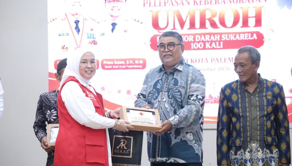 Pemkot Palembang Hadiahi Umrah 4 Pendonor Darah Sukarela yang Tembus 100 Kali