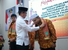Ratu Dewa Berangkatkan 88 Jemaah Umroh, dari Juara MTQ hingga Pendonor Darah 100 Kali