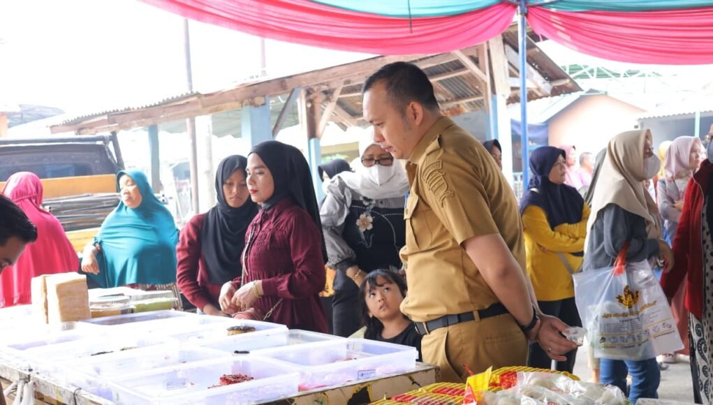Warga Lebong Gajah Serbu Pasar Murah, Beras 5 Kg Cuma Rp57 Ribu