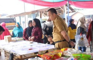 Warga Lebong Gajah Serbu Pasar Murah, Beras 5 Kg Cuma Rp57 Ribu