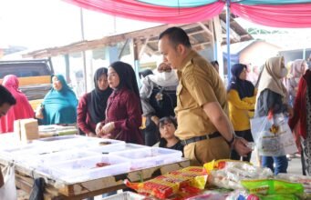 Warga Lebong Gajah Serbu Pasar Murah, Beras 5 Kg Cuma Rp57 Ribu