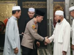 Wakapolda Sumsel Salat Subuh Berjamaah di Ilir Barat I, Tegaskan Komitmen Polisi Bersama Masyarakat