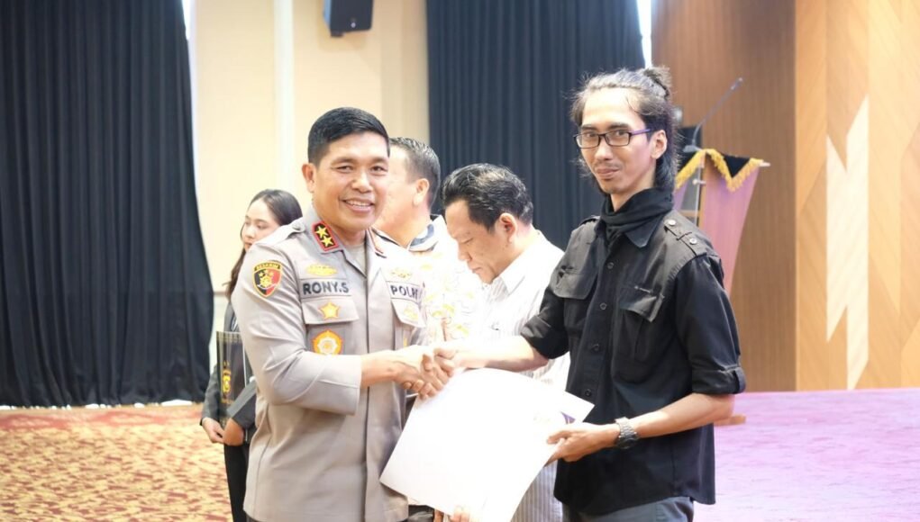 Kapolda Sumsel Bersama Wakapolda dan PJU Pererat Sinergi dengan Insan Pers